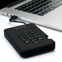 Портативный шифрованный внешний диск iStorage diskAshur2 SSD USB 3.1 с PIN аутентификацией