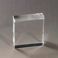 Награда из стекла прямоугольной формы 80*80*30 с лазерной гравировкой